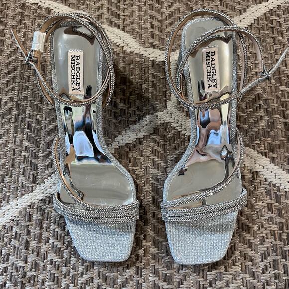Badgley Mischka Freedom Ankle Strap Heeled Sandal sz 11 - Picture 3 of 5